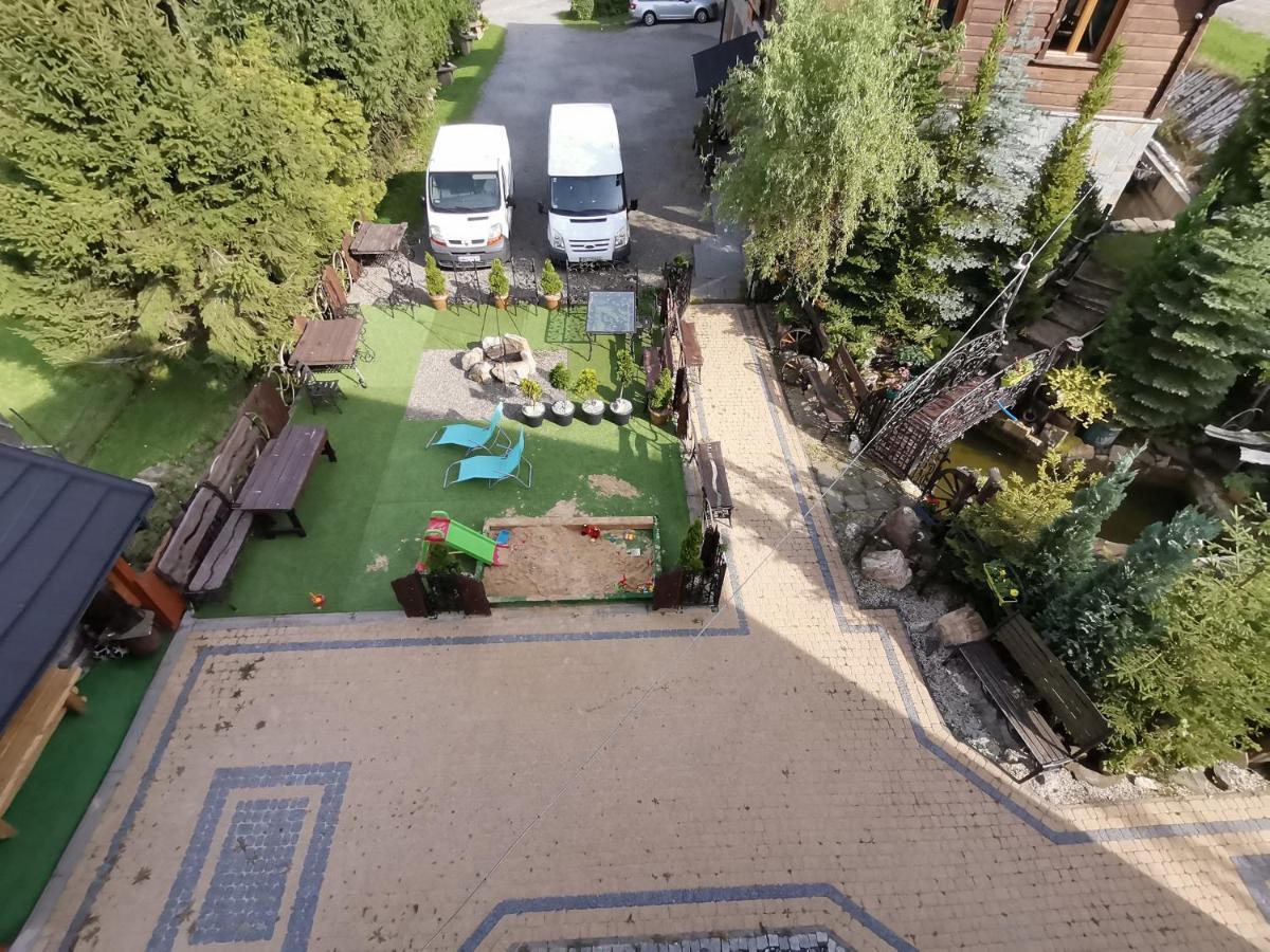 Udany Villa Apartament Щирк Екстериор снимка