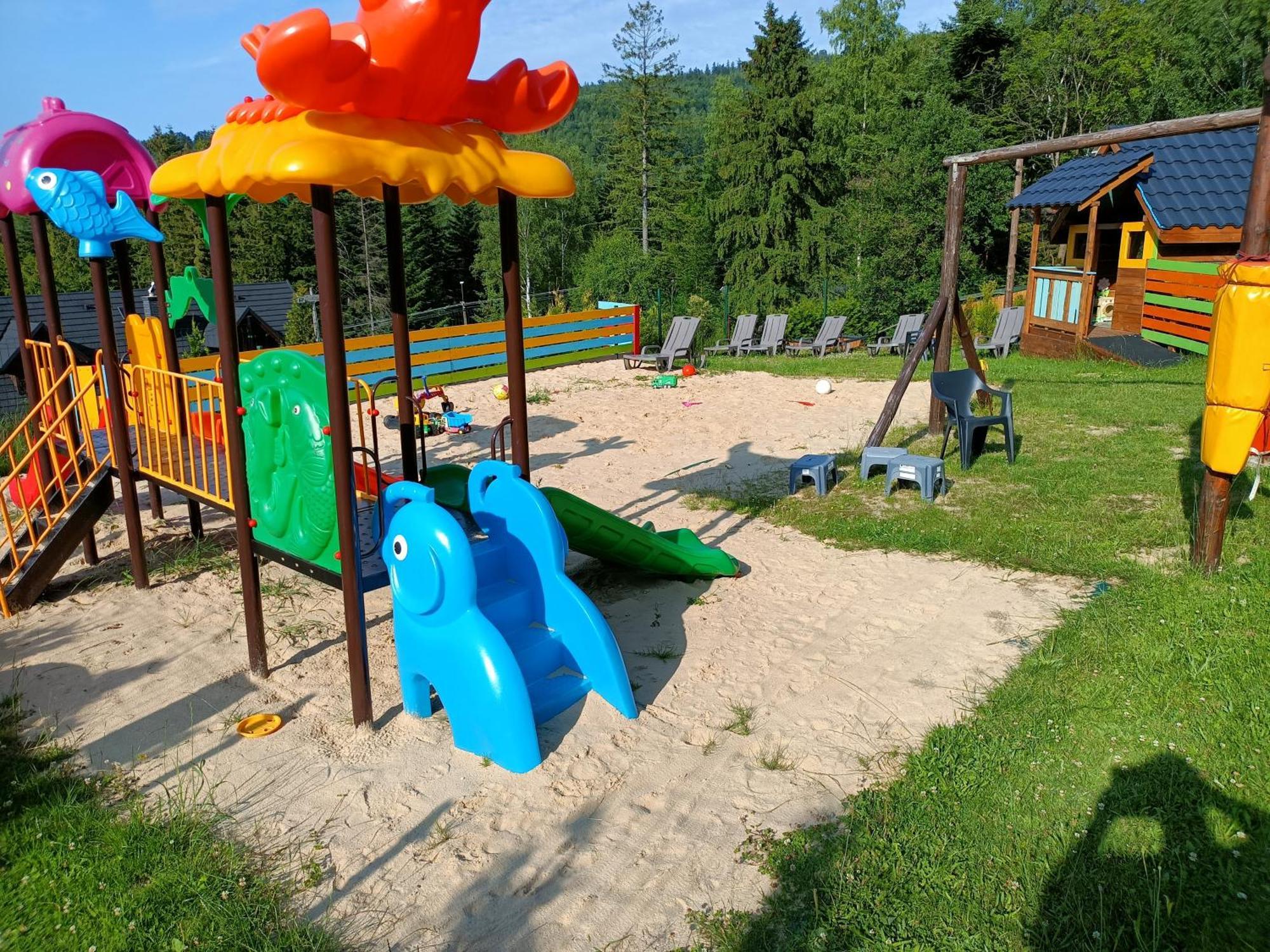 Udany Villa Apartament Щирк Екстериор снимка
