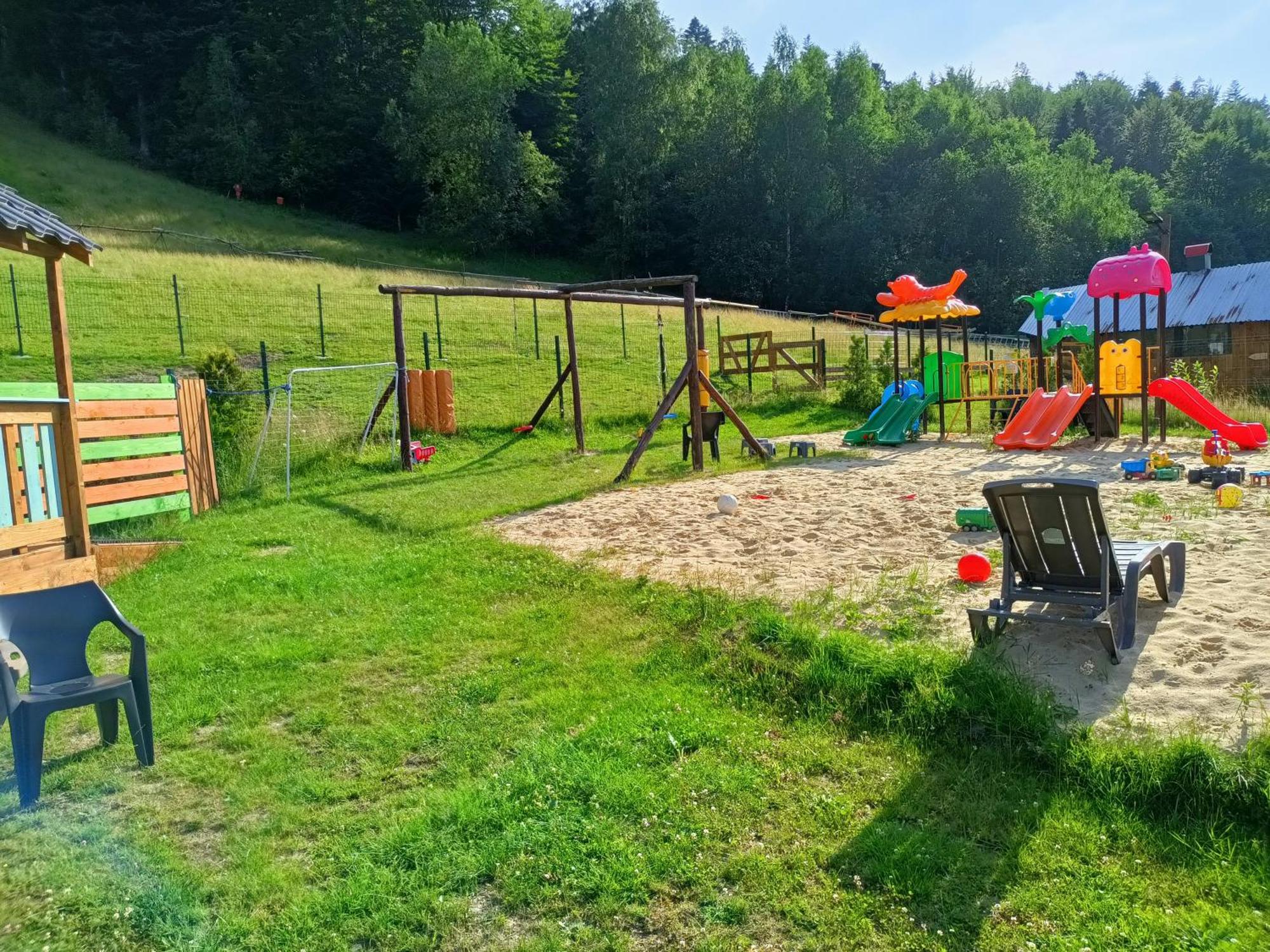 Udany Villa Apartament Щирк Екстериор снимка